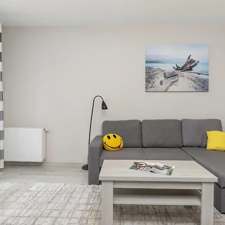 Harmonia Oliwska 25 With Balcony By Renters Apartment Gdansk