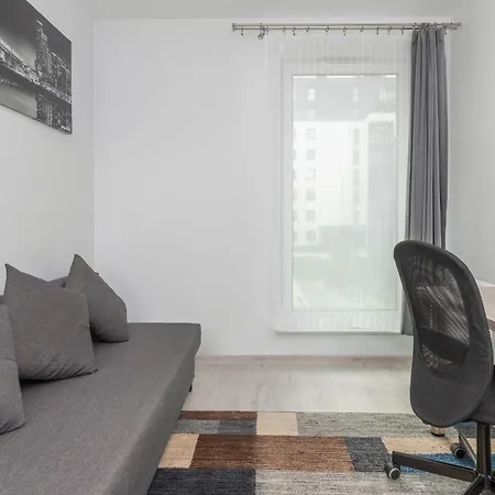 Harmonia Oliwska 25 With Balcony By Renters Gdańsk